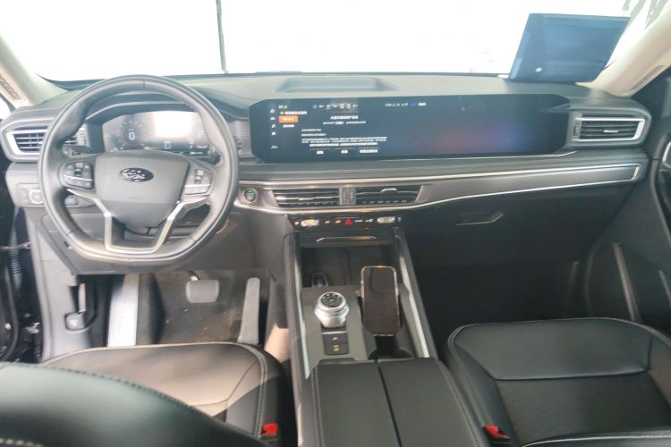 Ford Explorer 2024 #11 Ford Explorer 2024 car image #11