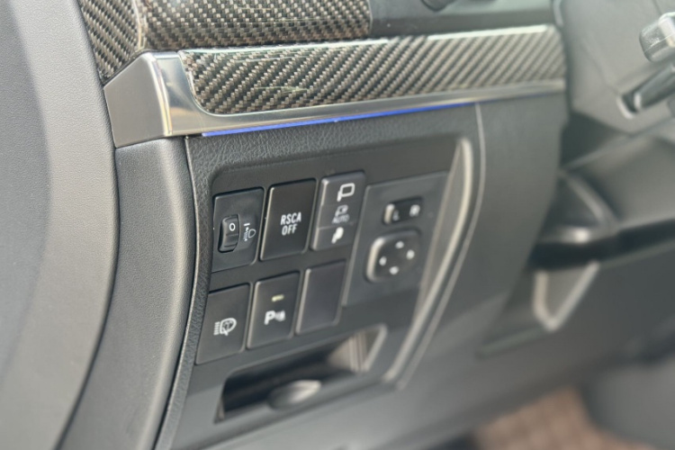 Toyota 2019 image de voiture #11