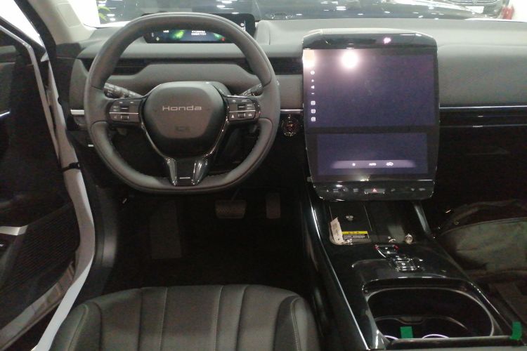 Honda P7 2025 #11 Honda P7 2025 car image #11