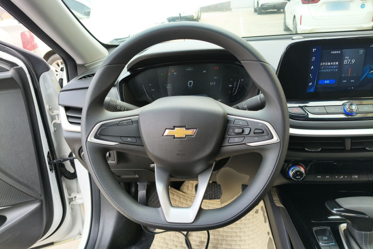 Chevrolet Charm 2020 car image #11