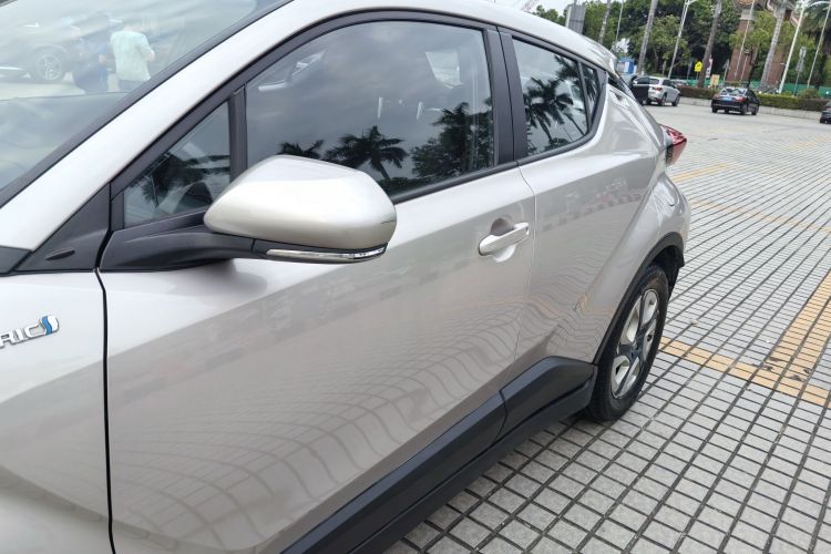 Toyota C-HR EV 2021 #11 Toyota C-HR EV 2021 car image #11