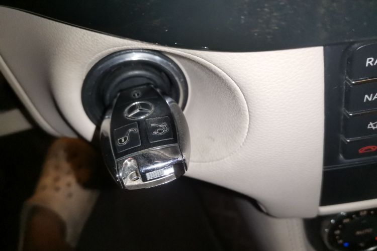 Mercedes-Benz CLS Class 2017 car image #11