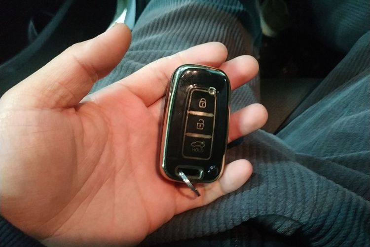 Hyundai Veloster 2015 #11 Hyundai Veloster 2015 car image #11