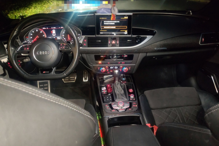 Audi RS 7 2016 imagen de coche #11