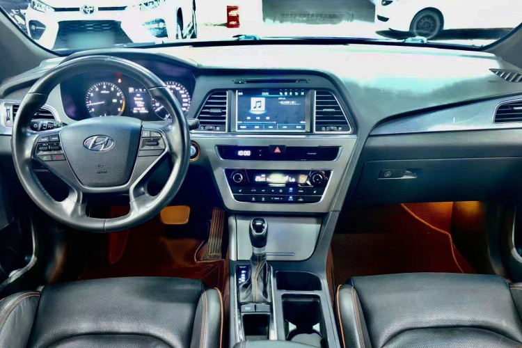 Hyundai Sonata 2016 car image #11