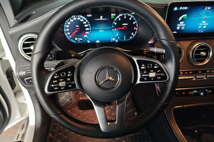 Mercedes-Benz GLC Coupe 2021 imagem de carro #11