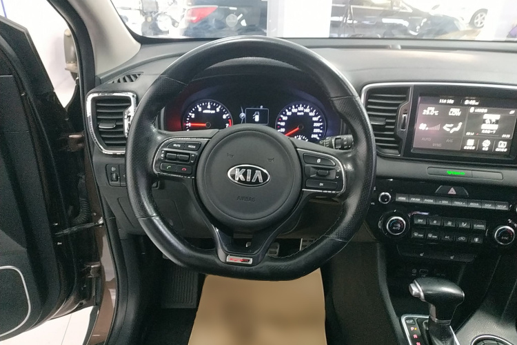 Kia KX5 2016 car image #11