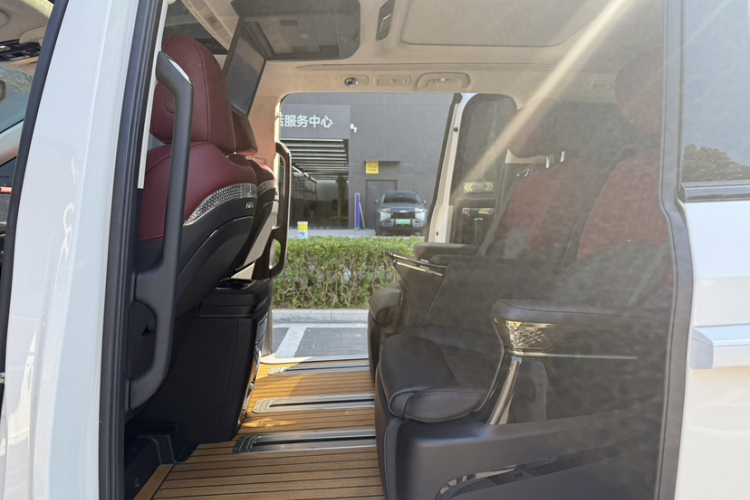 GAC Trumpchi E9 2023 #11 GAC Trumpchi E9 2023 image de voiture #11