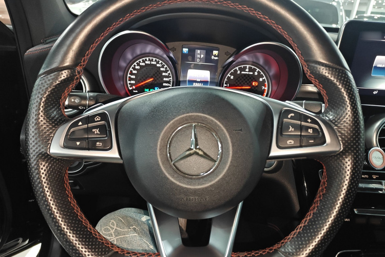 Mercedes-Benz GLC Coupe AMG 2018 صورة سيارة #11