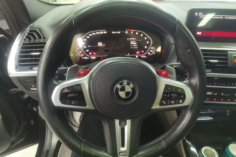 BMW X4 M 2021 car image #11