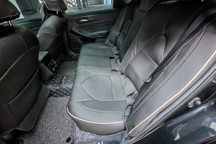 丰田 亚洲龙 2019 汽车图片 #11