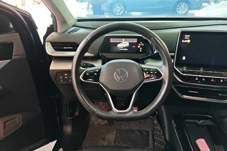 Volkswagen ID.6 X 2022 immagine di auto #11