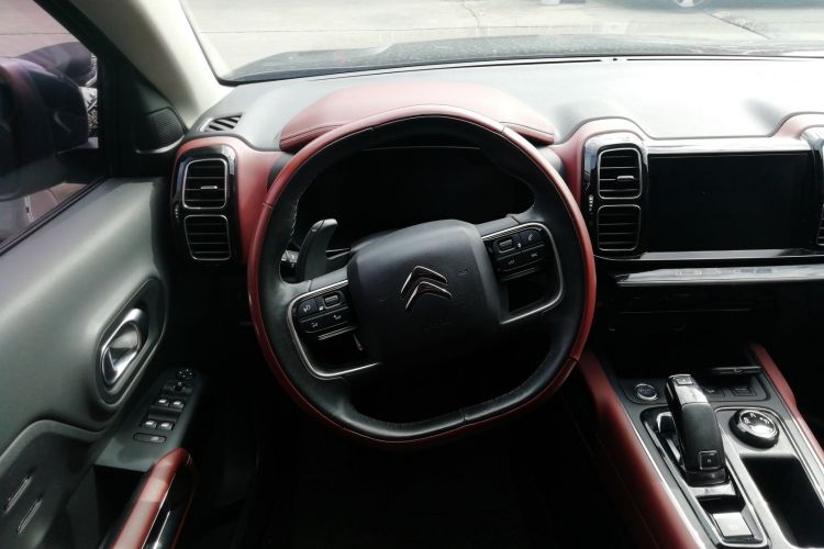 Citroen C5 AIRCROSS 2018 car image #11