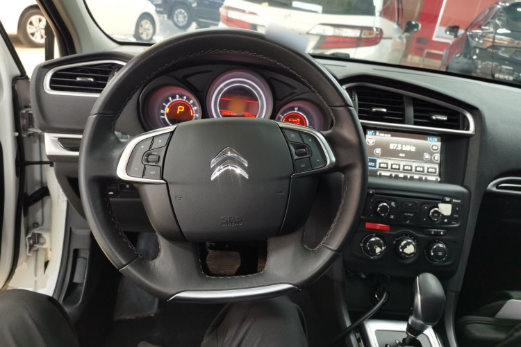Citroen C4L 2016 صورة سيارة #11