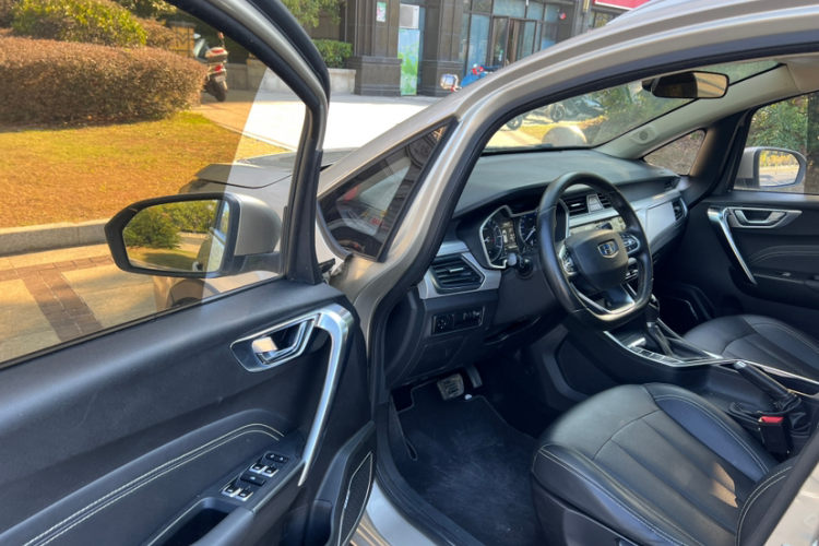 Vision X3 2019 car image #11