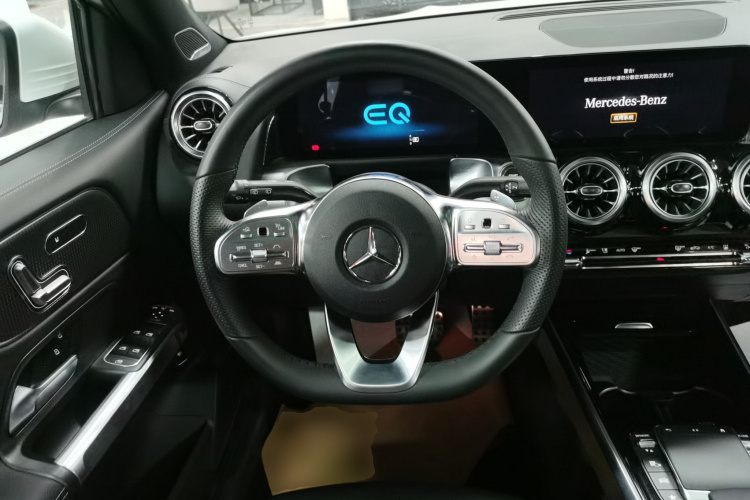 Mercedes-Benz EQB Class 2025 car image #11