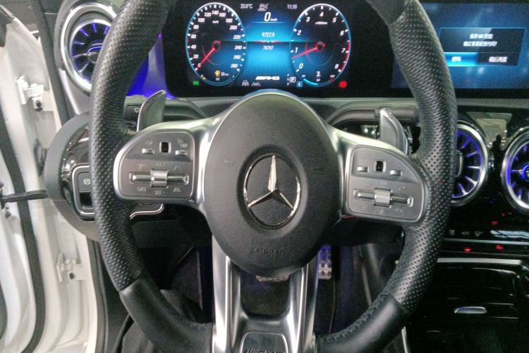 奔驰 奔驰CLA AMG 2022 汽车图片 #11