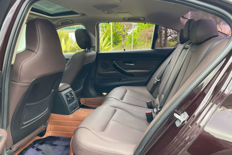 BMW 3 Series 2017 #11 BMW 3 Series 2017 car image #11