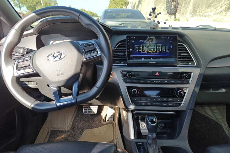 Hyundai Sonata NFC 2015 car image #11