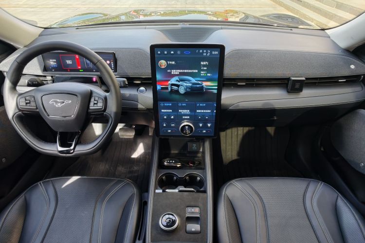 Ford Mustang Mach-E 2023 #11 Ford Mustang Mach-E 2023 car image #11