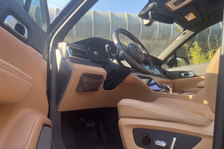 理想汽车 理想ONE 2019 汽车图片 #11