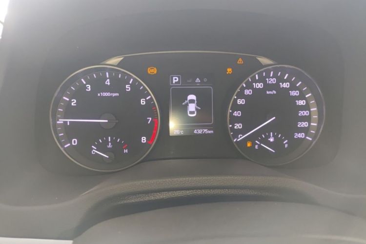 Hyundai Elantra AD 2018 car image #11