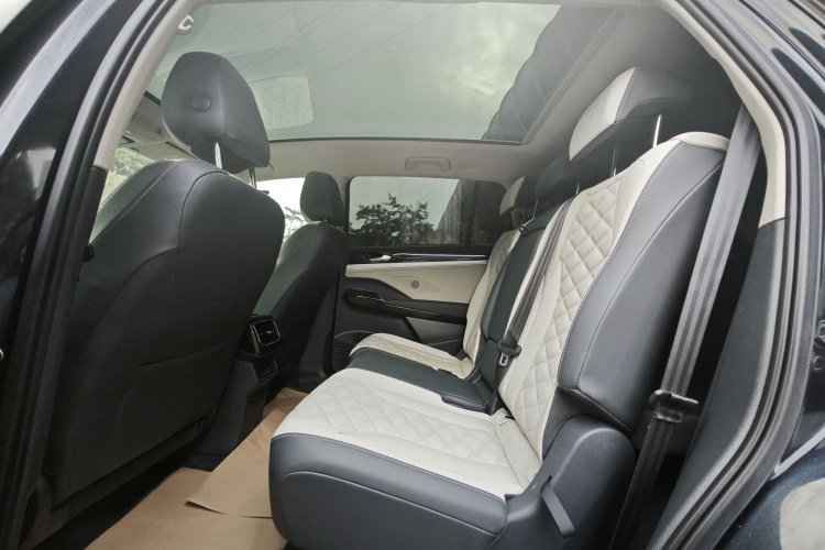 Volkswagen ID.6 Crozz 2021 #11 Volkswagen ID.6 Crozz 2021 car image #11