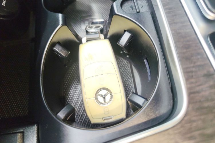 Mercedes-Benz GLC Coupe 2019 car image #11