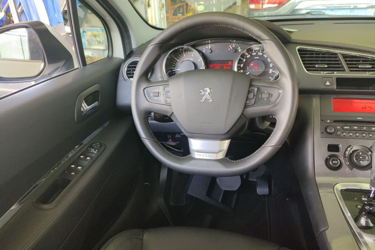 Peugeot 3008 2016 image de voiture #11
