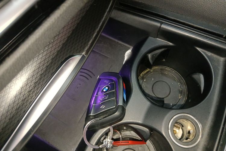 宝马 宝马5系新能源 2021 汽车图片 #11