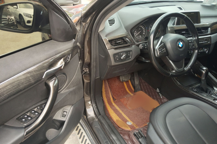 BMW X1 2017 صورة سيارة #11