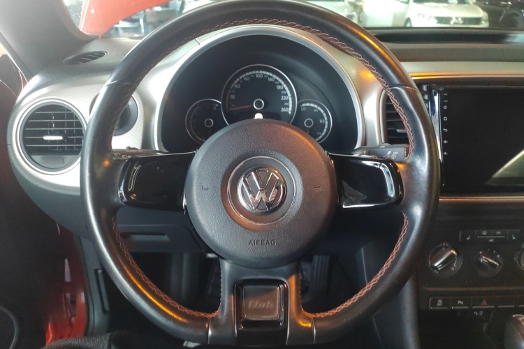 Volkswagen Beetle 2016 #11 Volkswagen Beetle 2016 car image #11
