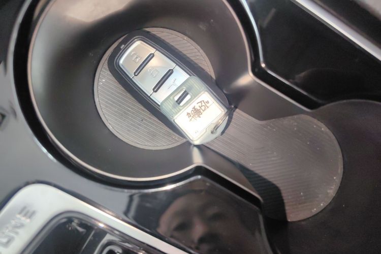 2024 immagine di auto #11
