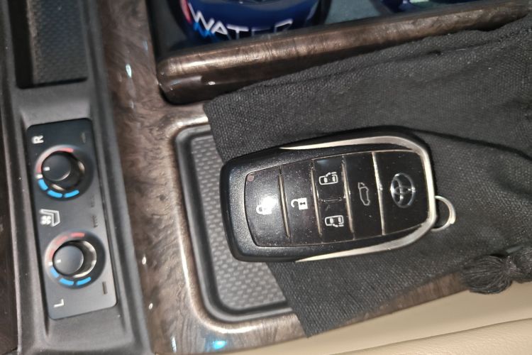 Toyota Vellfire 2020 #11 Toyota Vellfire 2020 immagine di auto #11