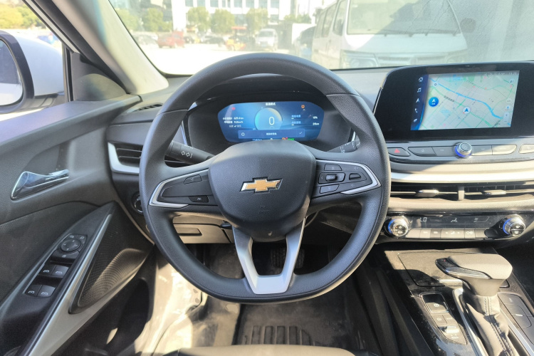 Chevrolet Charm 2023 car image #11