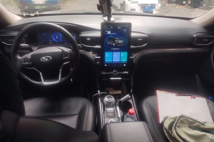 Ford Explorer 2021 car image #11