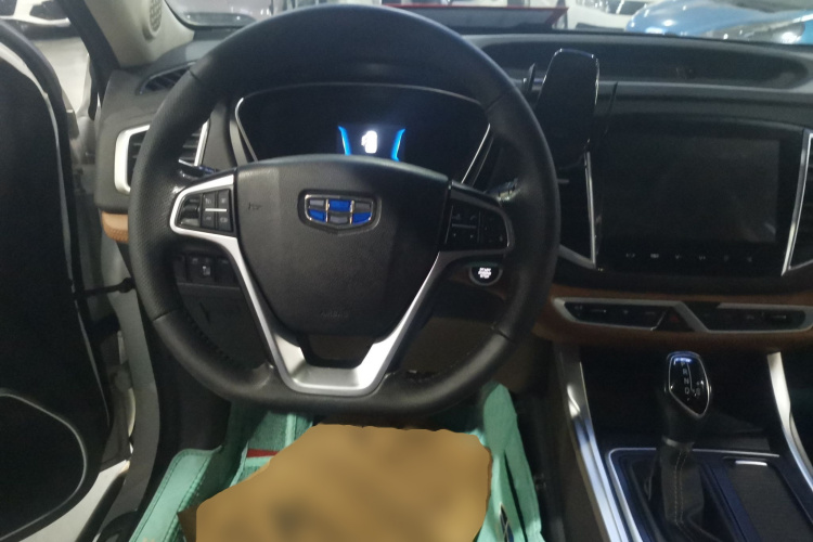 GEELY Vision X6 2019 #11 GEELY Vision X6 2019 car image #11