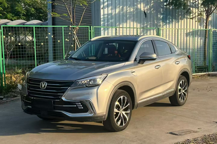 Changan CS85 Coupe 2019 #11 Changan CS85 Coupe 2019 car image #11
