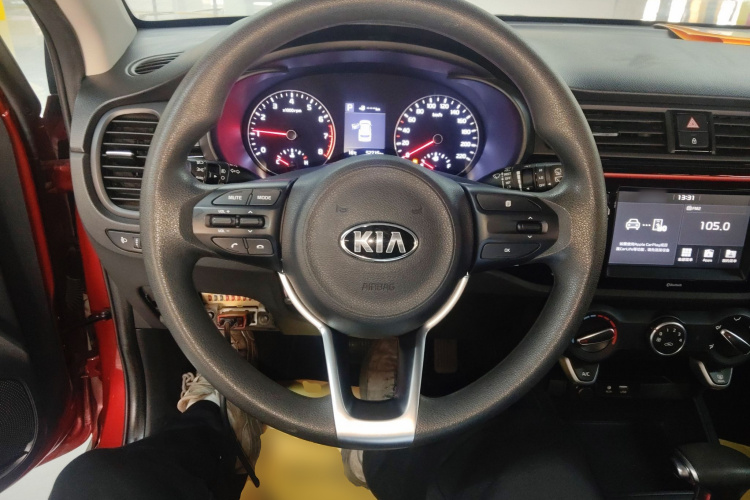 Kia Rio Cross 2018 صورة سيارة #11