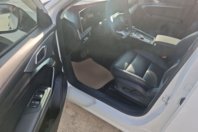 MG ONE 2022 car image #11