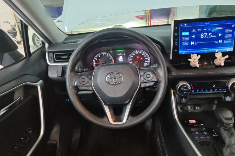 Kia Wildlander 2021 car image #11