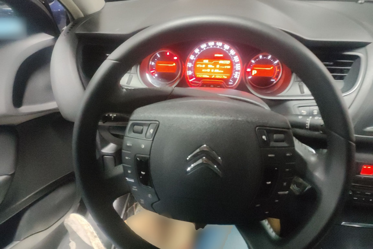 雪铁龙 雪铁龙C5 2015 汽车图片 #11