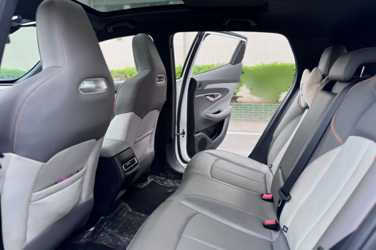 Changan UNI-T 2022 car image #11
