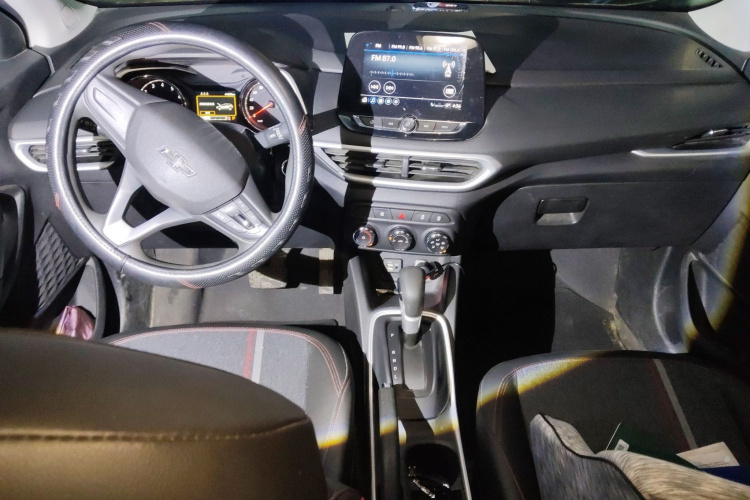 Chevrolet Tracker 2019 #11 Chevrolet Tracker 2019 car image #11