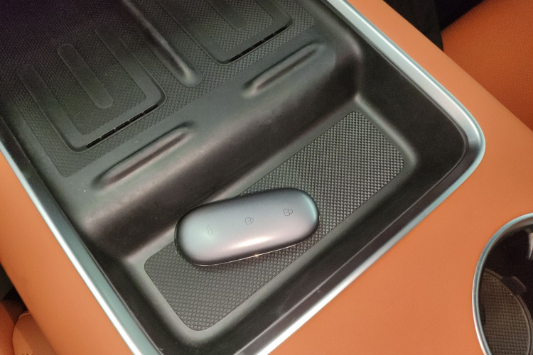 Li L8 2024 imagem de carro #11