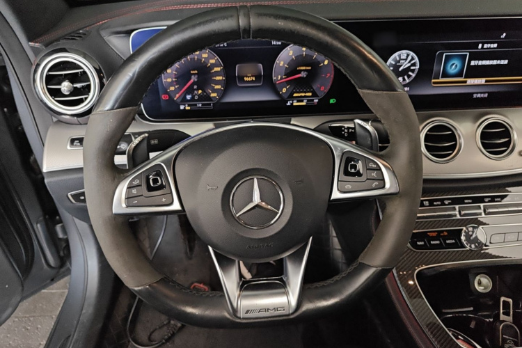 Mercedes-Benz E AMG 2017 صورة سيارة #11