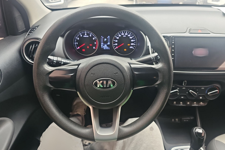 起亚 焕驰 2018 汽车图片 #11