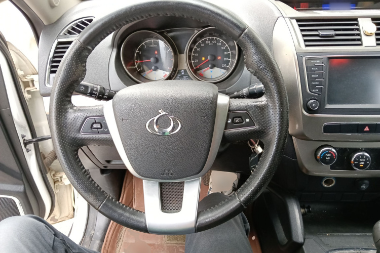 GEELY GX7 2016 #11 GEELY GX7 2016 car image #11