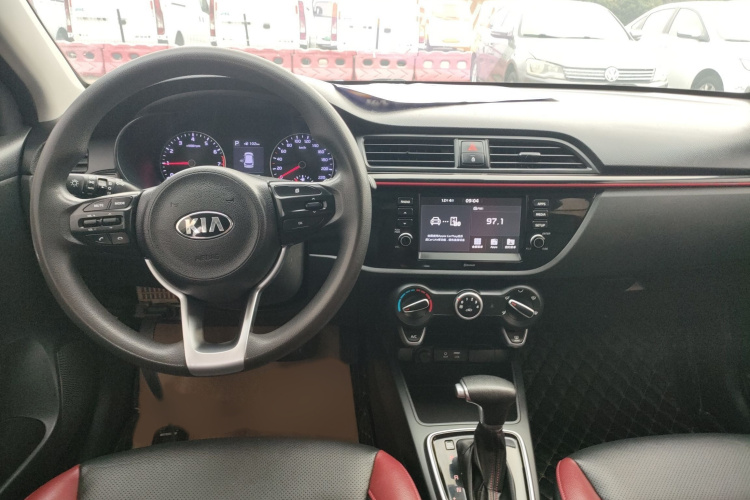 Kia Rio Cross 2018 car image #11