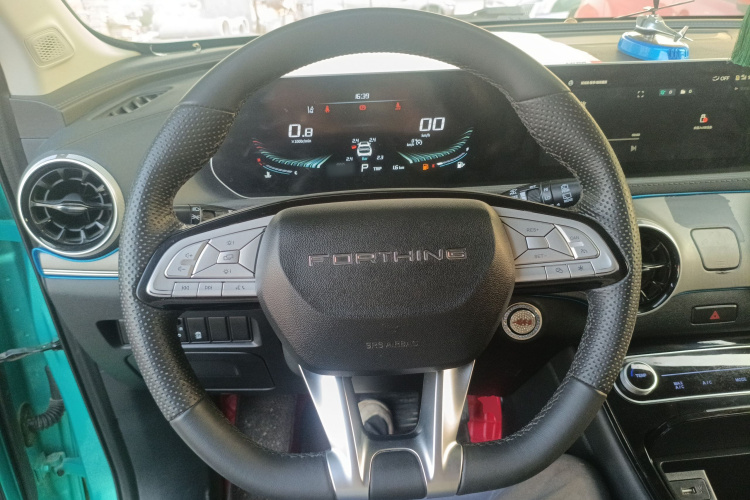 Forthing T5 EVO 2021 car image #11